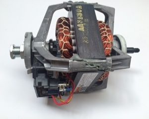 MOTOR AND PULLEY